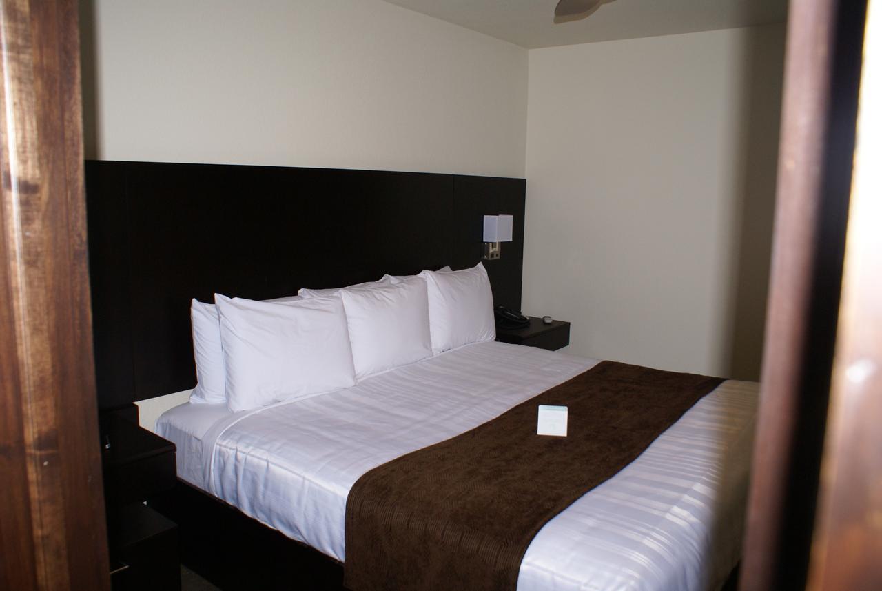Boarders Inn & Suites By Cobblestone Hotels - Syracuse Dış mekan fotoğraf