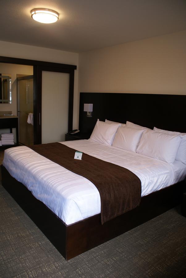 Boarders Inn & Suites By Cobblestone Hotels - Syracuse Dış mekan fotoğraf