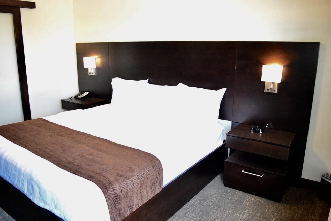 Boarders Inn & Suites By Cobblestone Hotels - Syracuse Dış mekan fotoğraf
