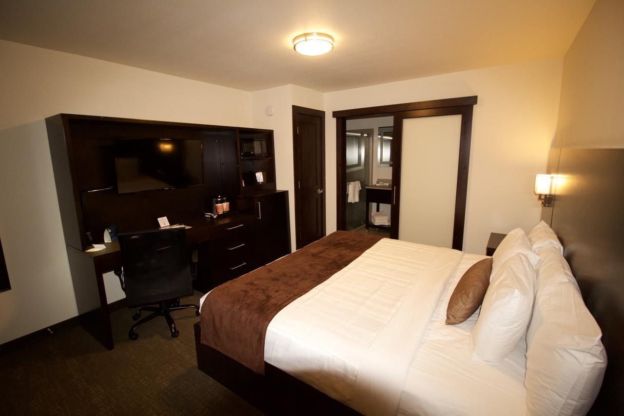 Boarders Inn & Suites By Cobblestone Hotels - Syracuse Dış mekan fotoğraf