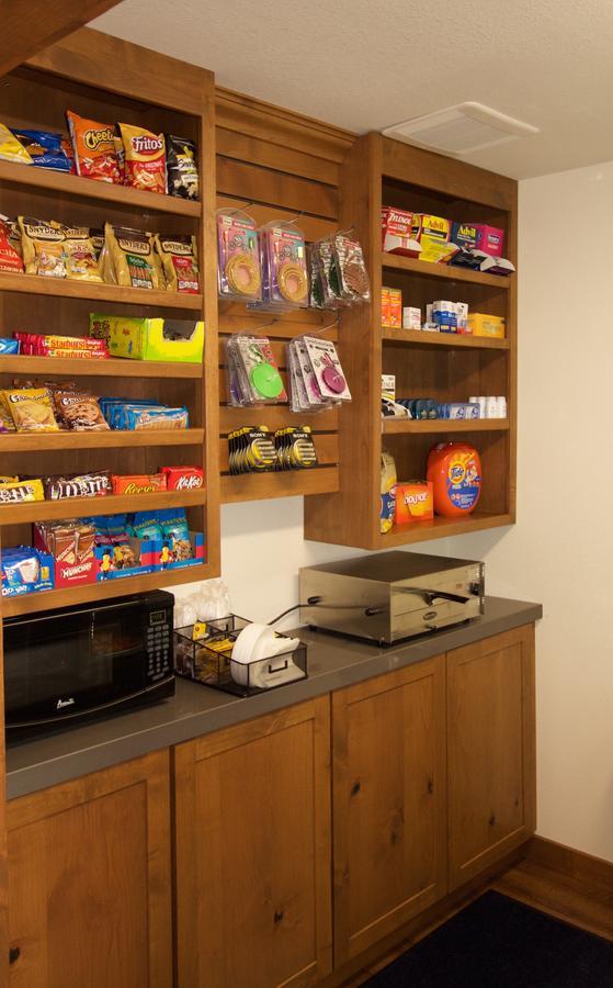 Boarders Inn & Suites By Cobblestone Hotels - Syracuse Dış mekan fotoğraf