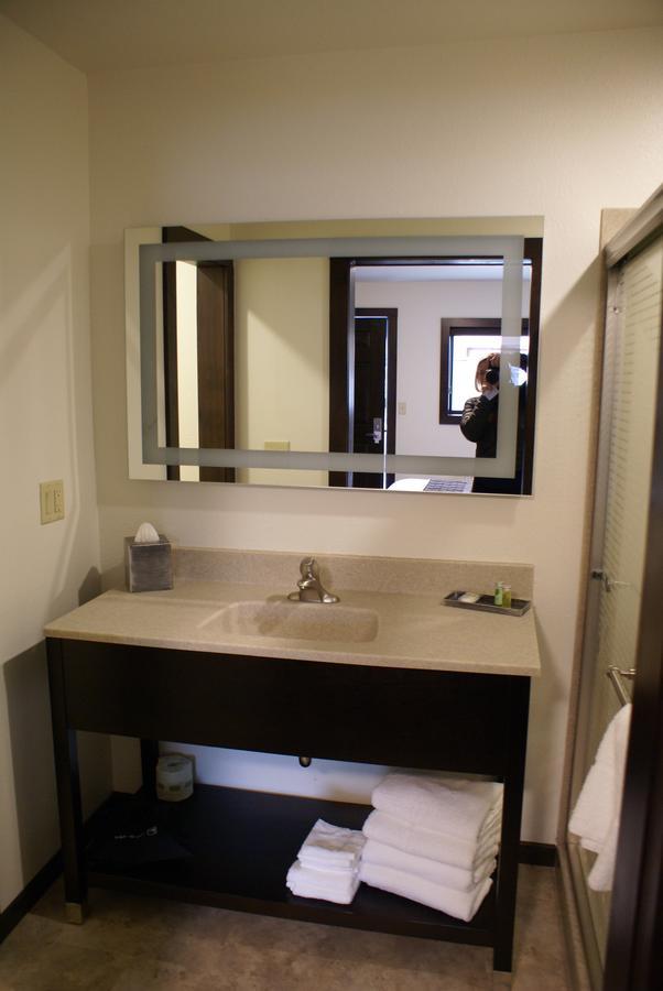 Boarders Inn & Suites By Cobblestone Hotels - Syracuse Oda fotoğraf