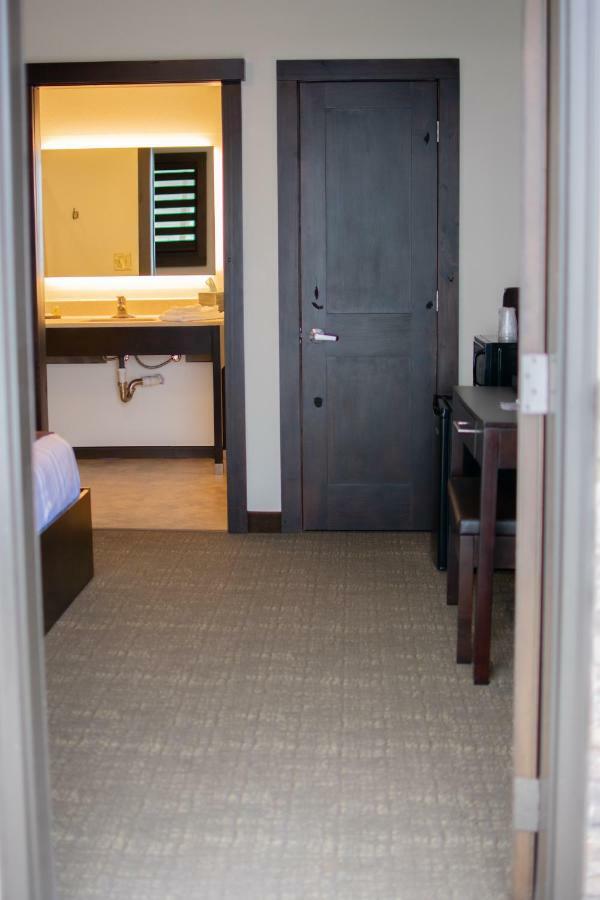 Boarders Inn & Suites By Cobblestone Hotels - Syracuse Dış mekan fotoğraf